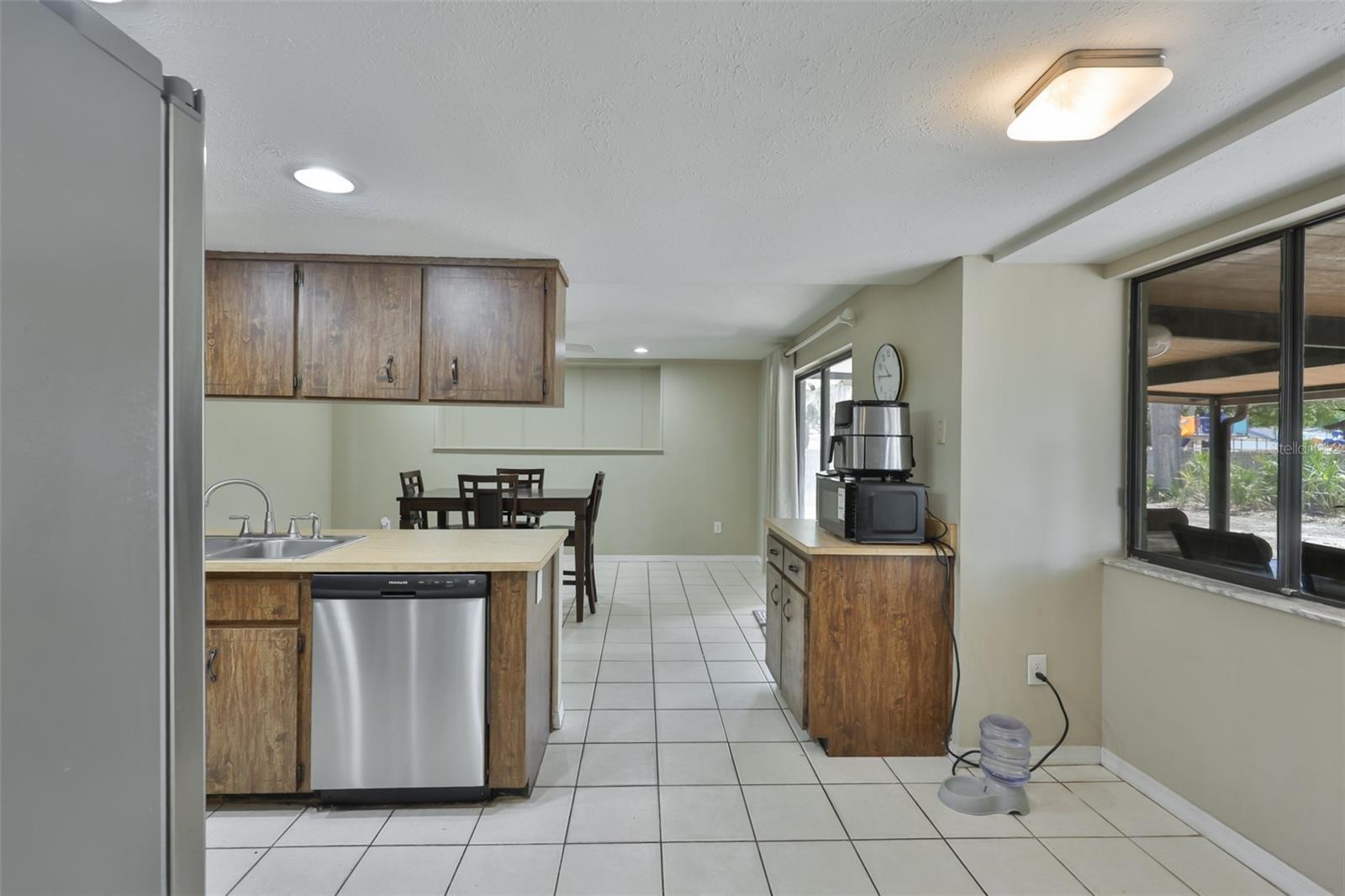 ROLLING MEADOWS - Residential
