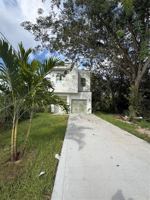 Photo of 865 3rd Street, Winter Haven, FL 33881 (MLS # O6351732)