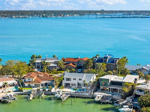 517 BELLE ISLE AVENUE BELLEAIR BEACH FL 33786