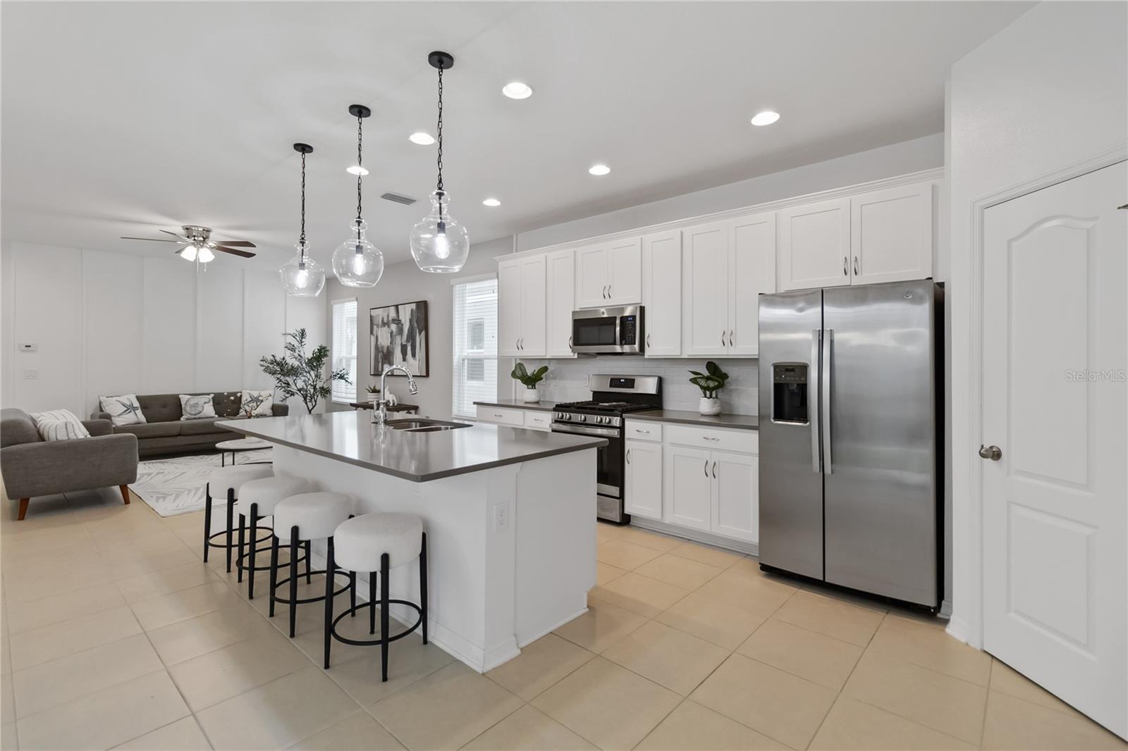 ENCORE AT OVATION - Residential