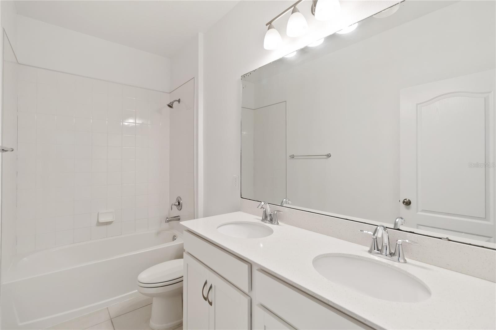 ENCORE AT OVATION - Residential