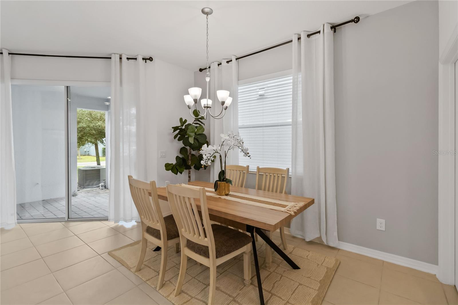 ENCORE AT OVATION - Residential