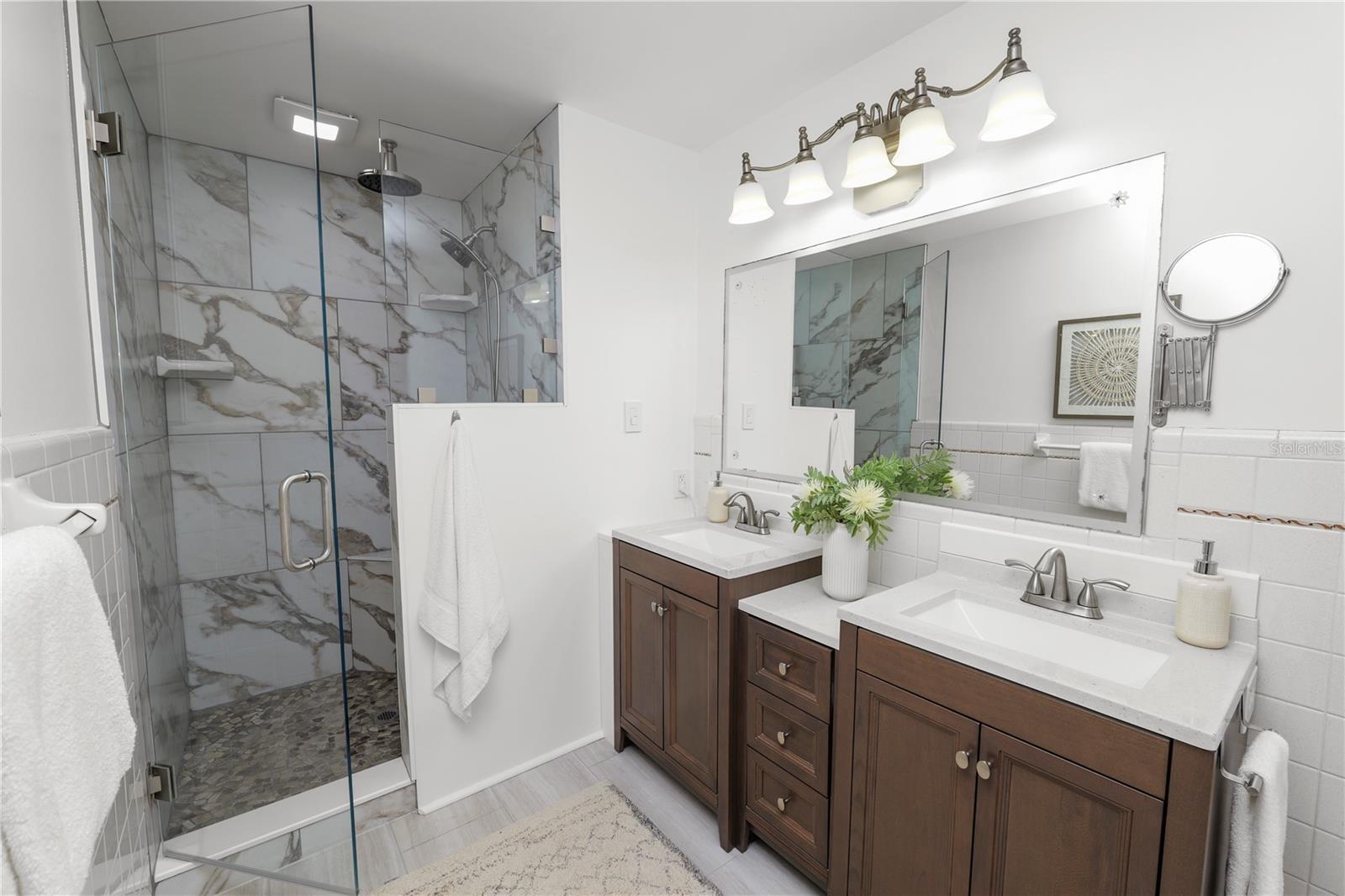 LAUREL HILL - Residential