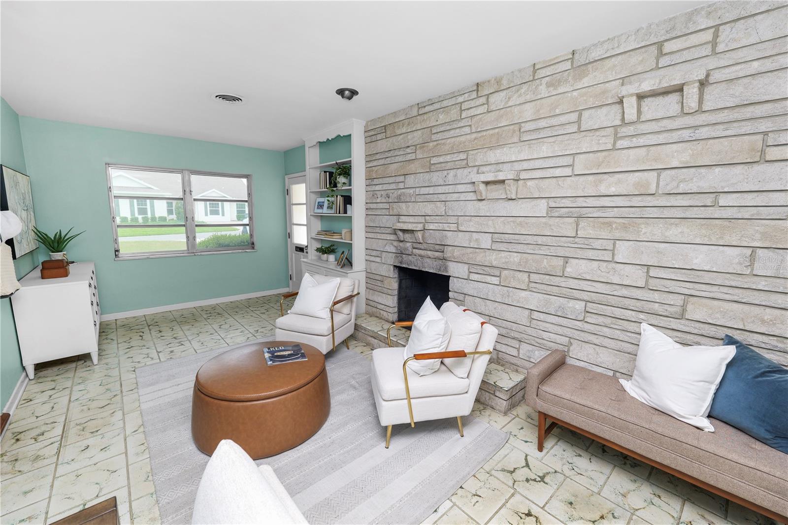 LAUREL HILL - Residential