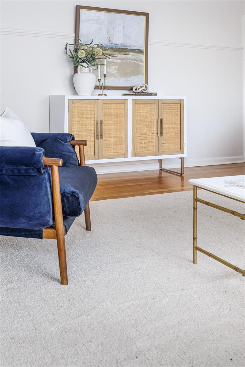 LAUREL HILL - Residential