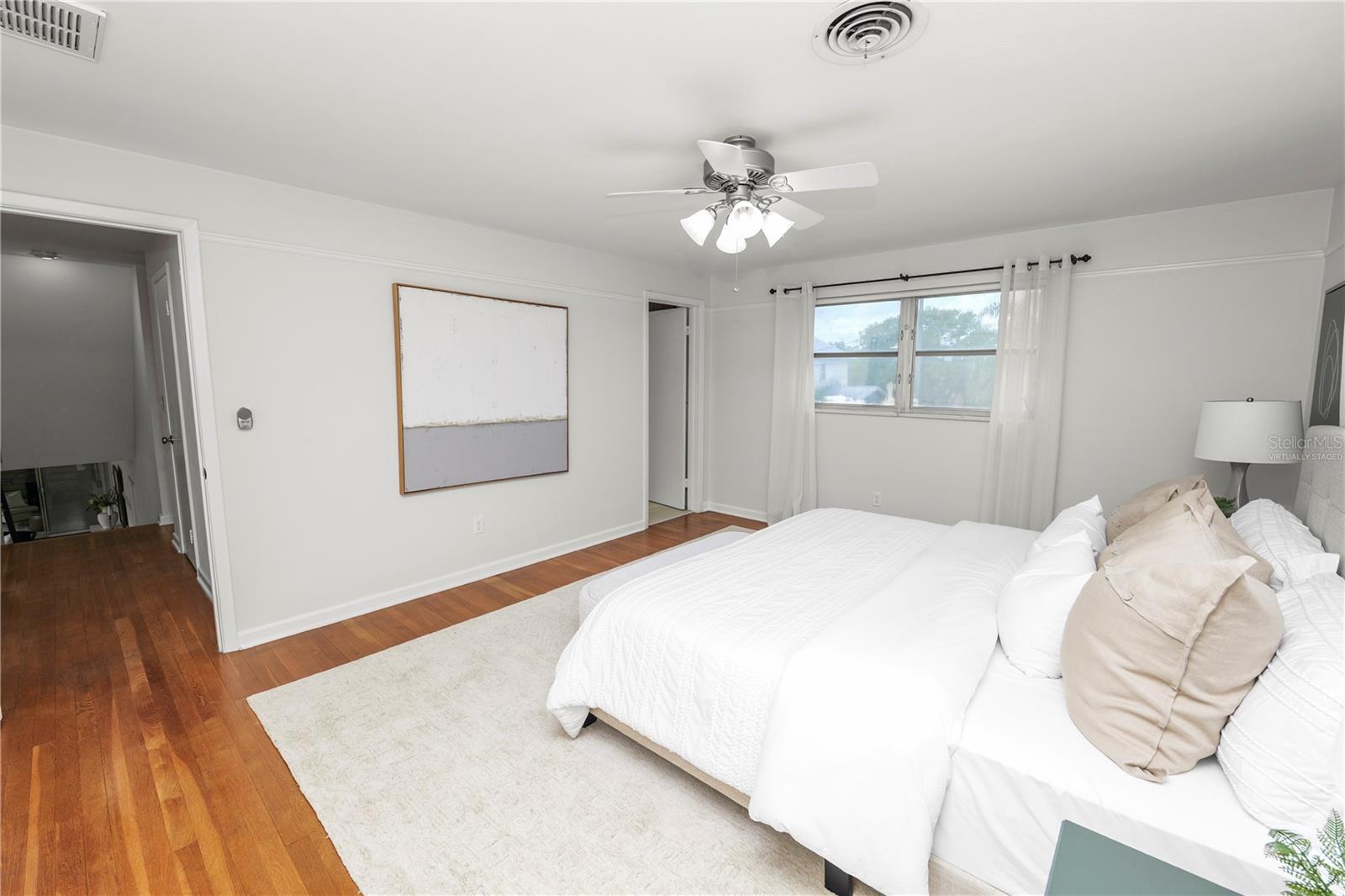LAUREL HILL - Residential