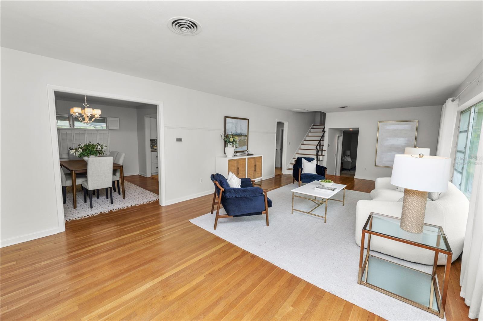 LAUREL HILL - Residential