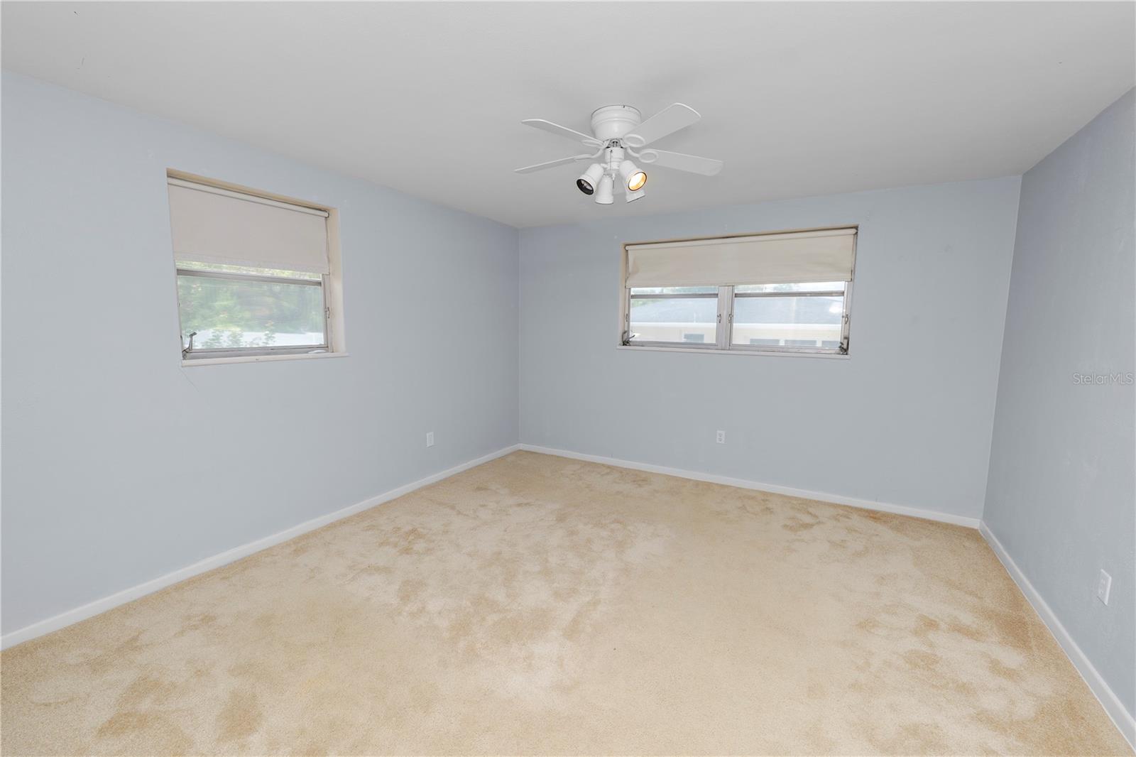 LAUREL HILL - Residential