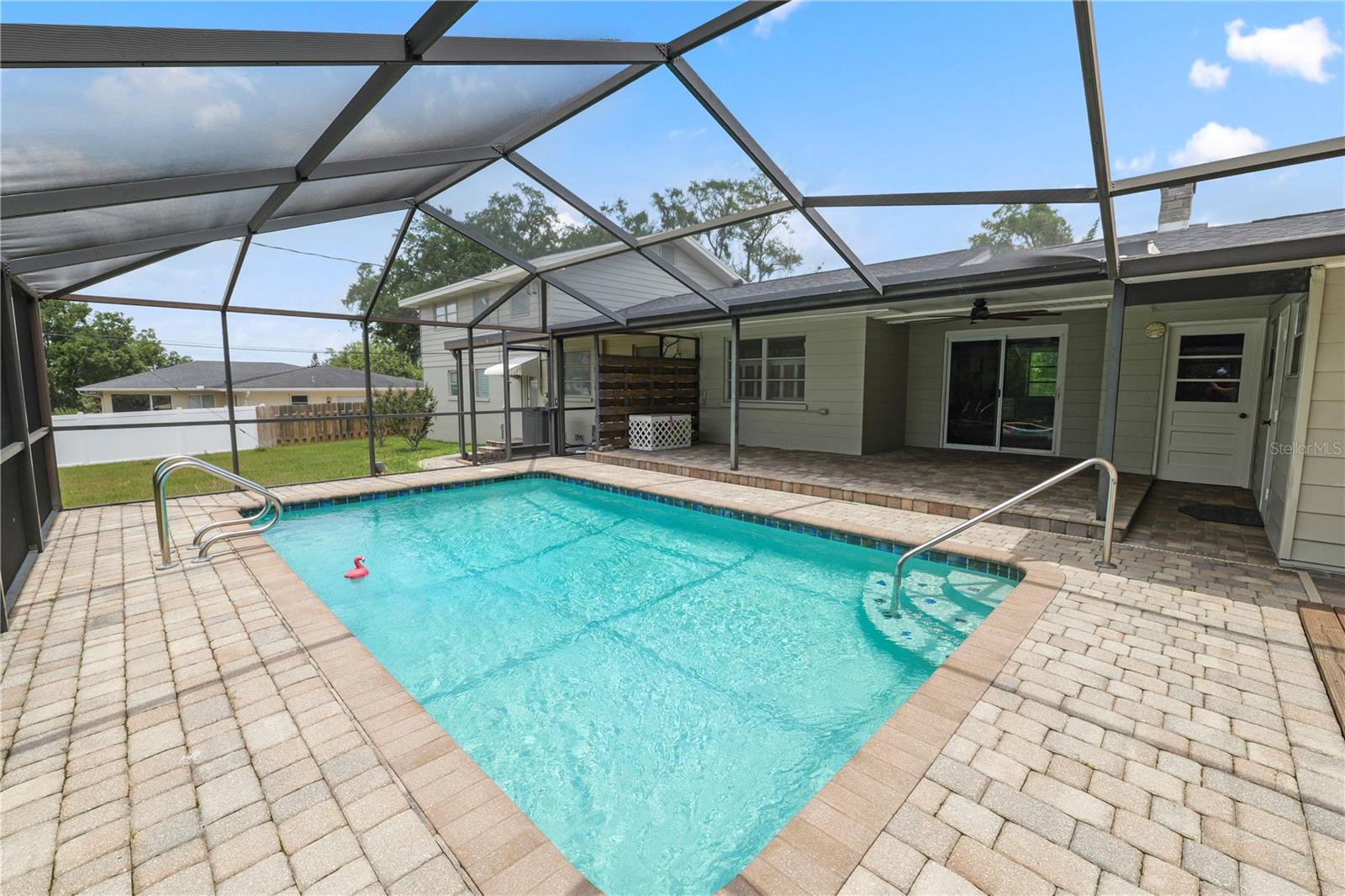 LAUREL HILL - Residential