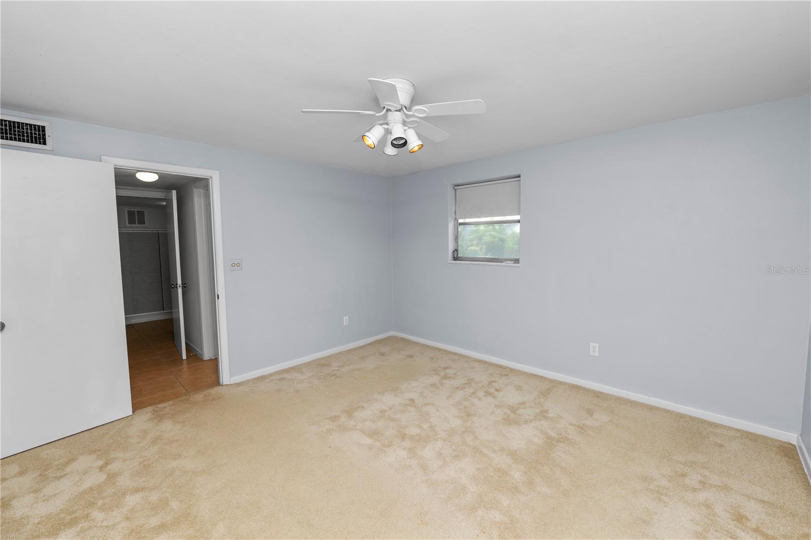 LAUREL HILL - Residential