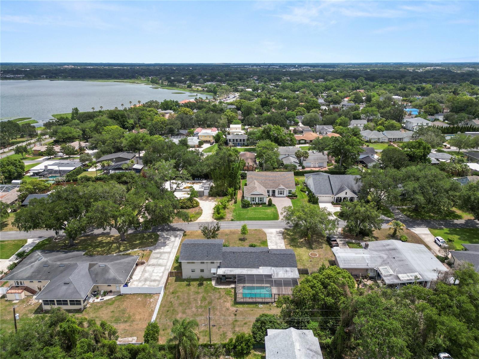 LAUREL HILL - Residential
