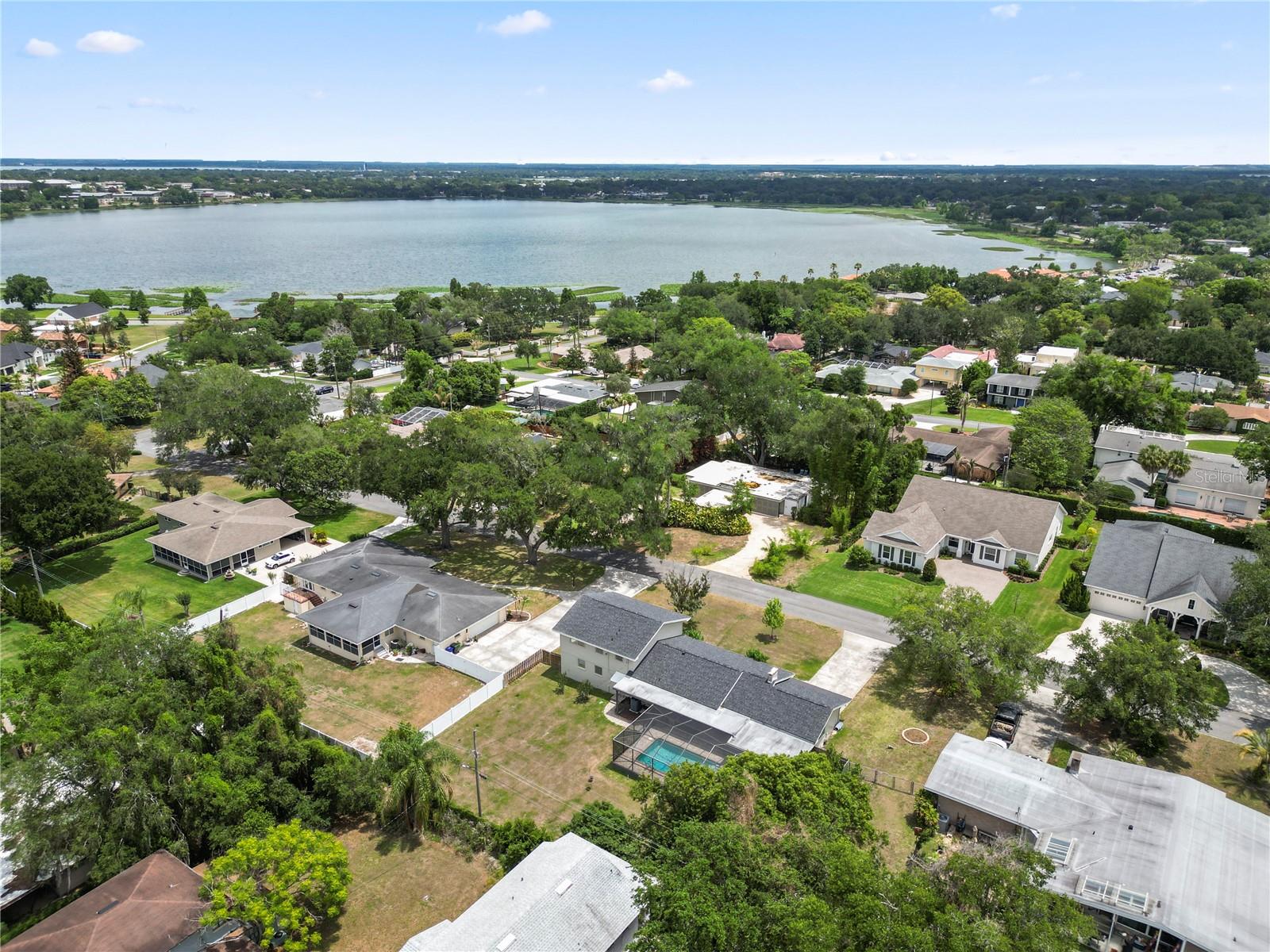 LAUREL HILL - Residential