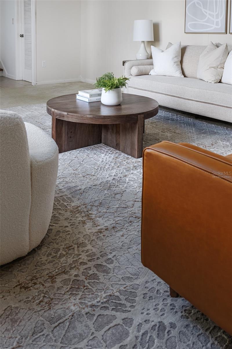 LAUREL HILL - Residential
