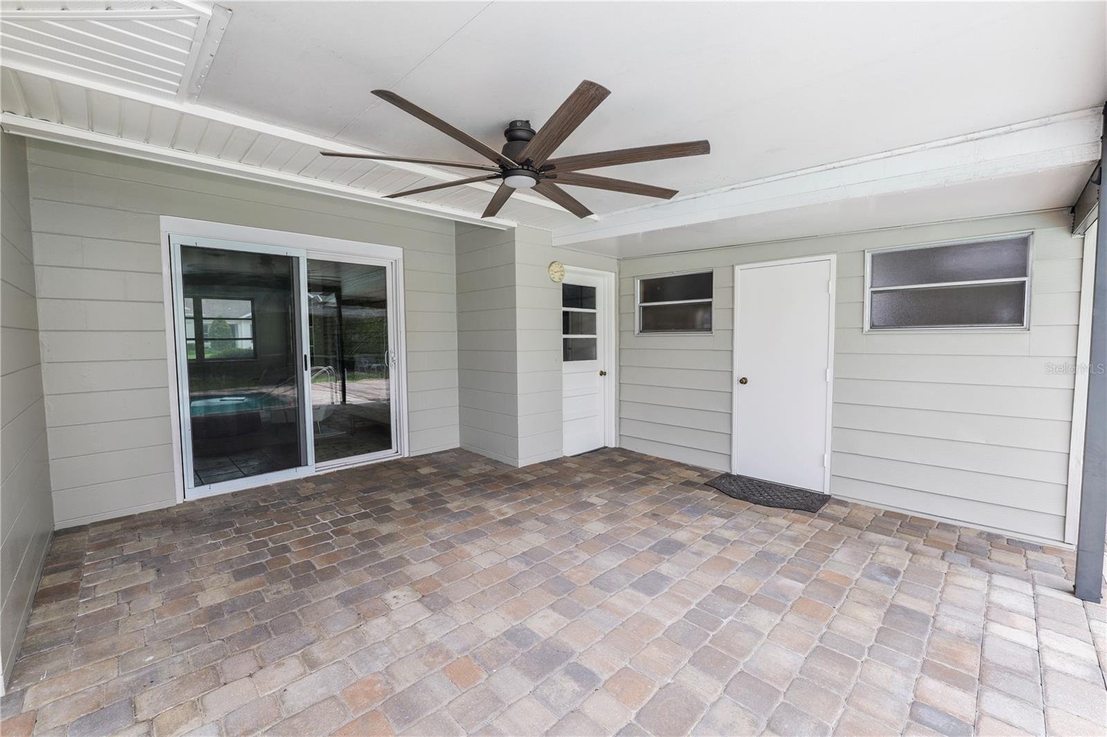 LAUREL HILL - Residential