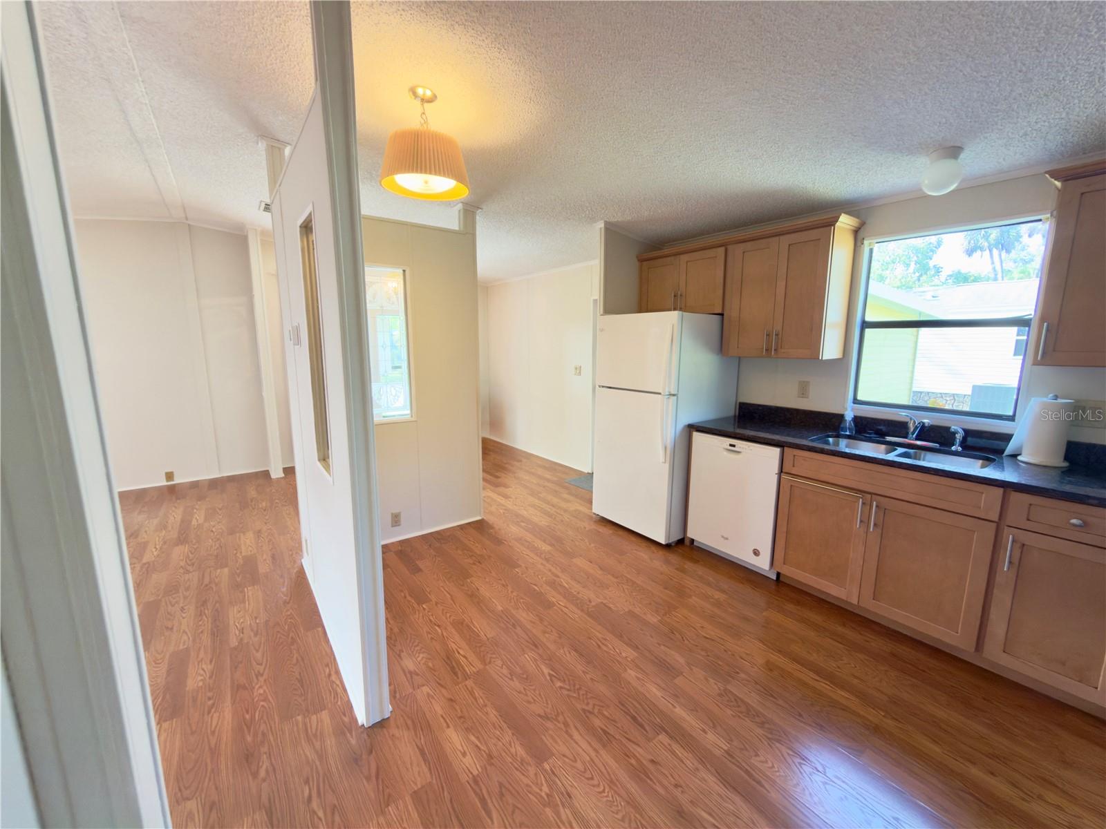 CEDAR LAKES MHP COOP - Residential