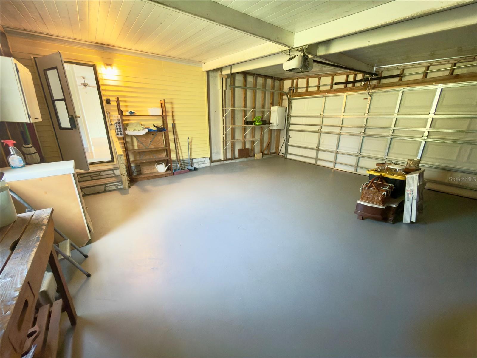 CEDAR LAKES MHP COOP - Residential