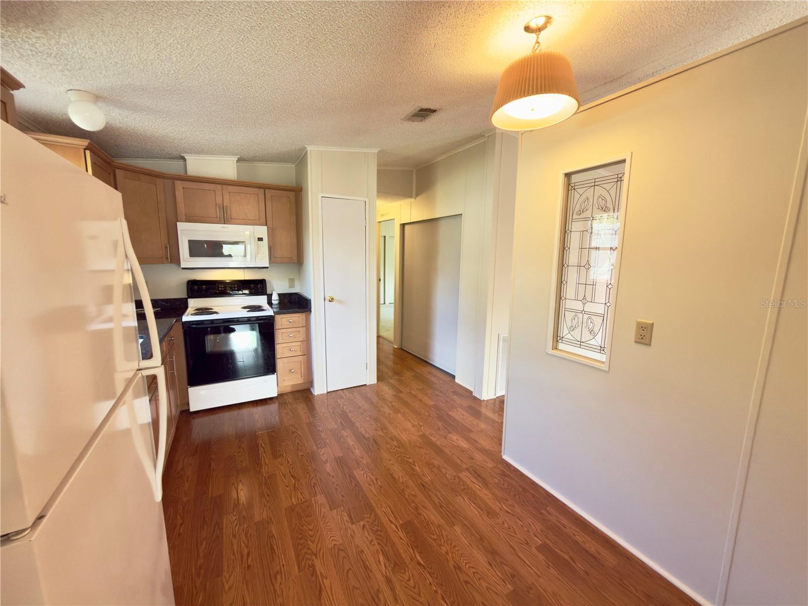 CEDAR LAKES MHP COOP - Residential