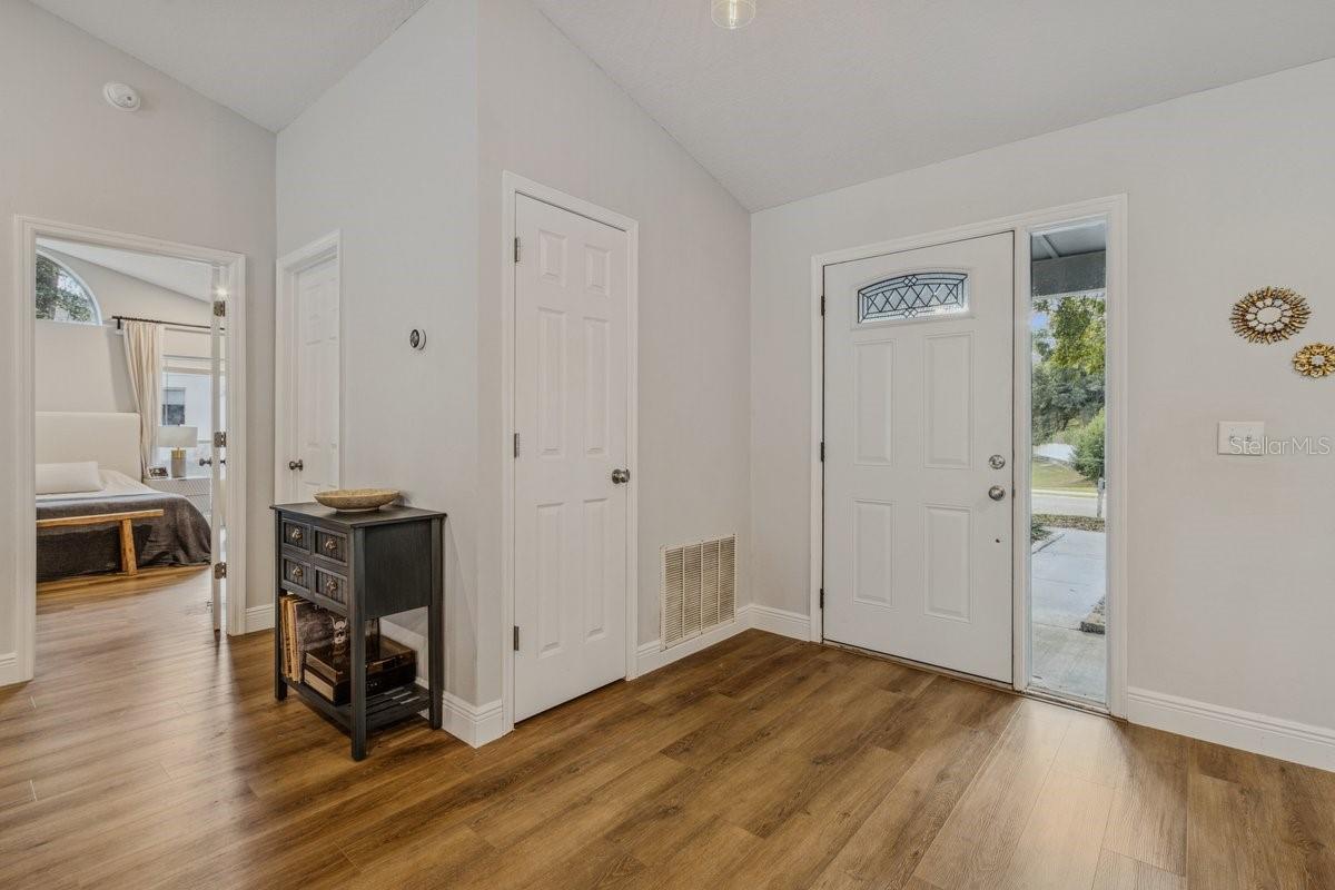 ESTATES AT BENT OAKS - Residential