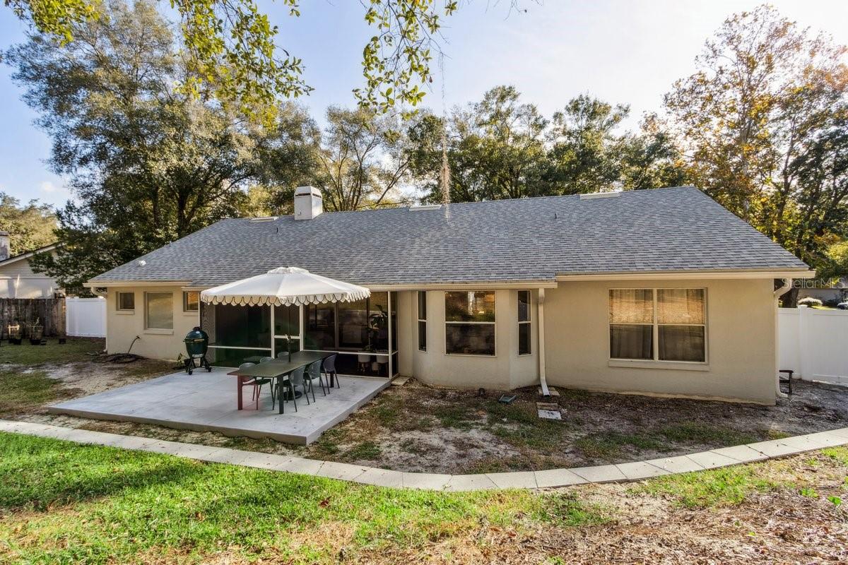 ESTATES AT BENT OAKS - Residential