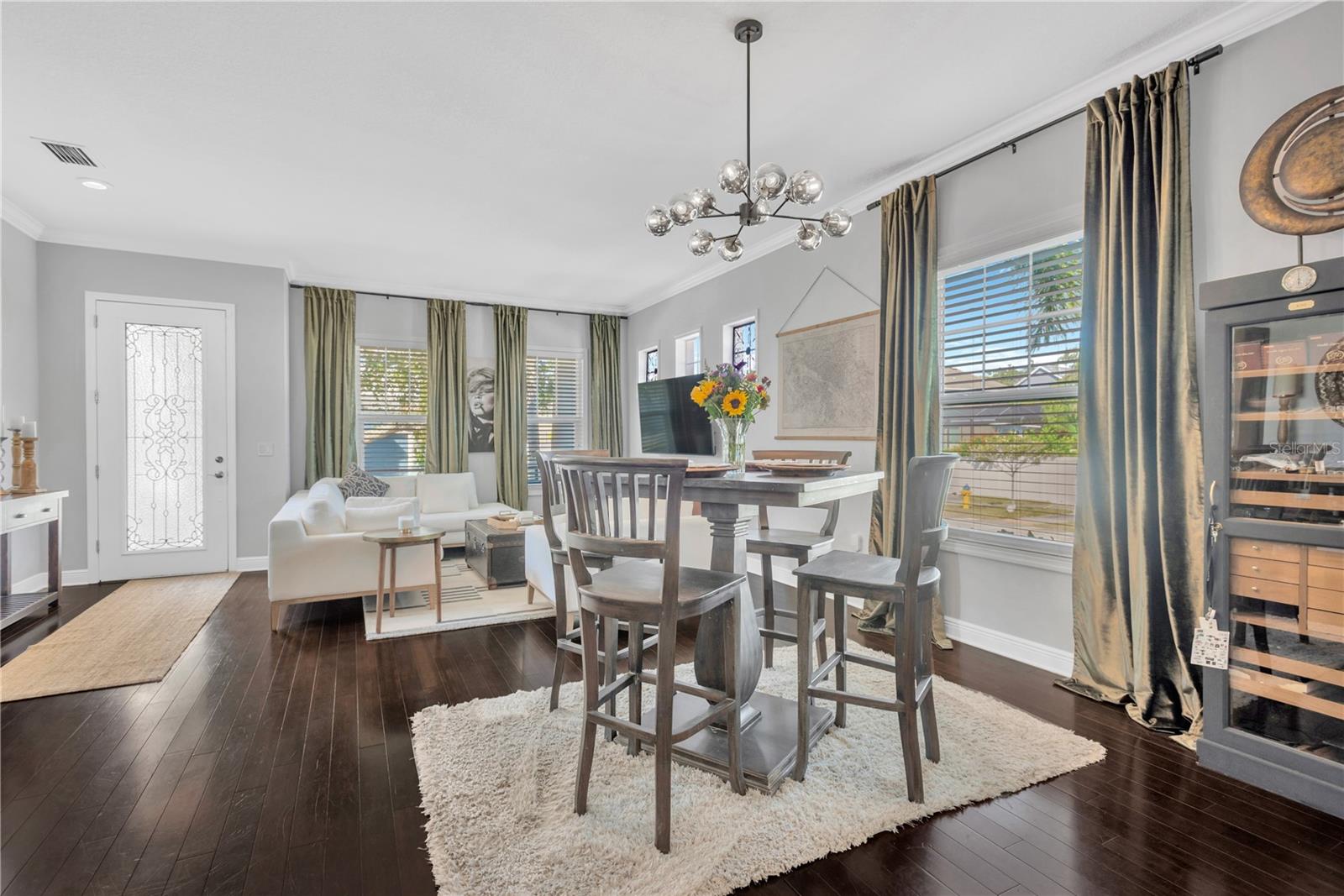 PORT TAMPA COMMUNITIES SUB - Residential Lease