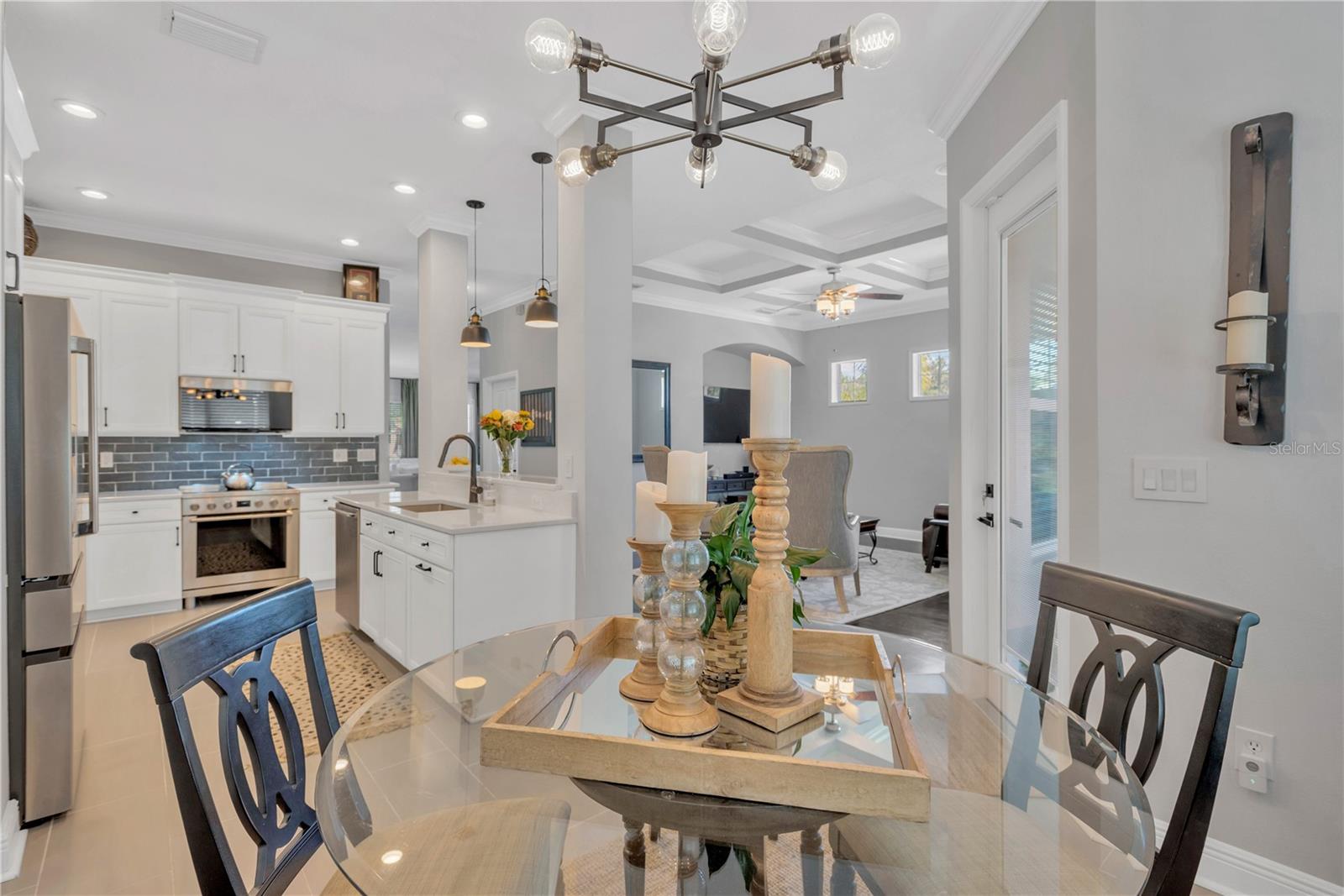 PORT TAMPA COMMUNITIES SUB - Residential Lease