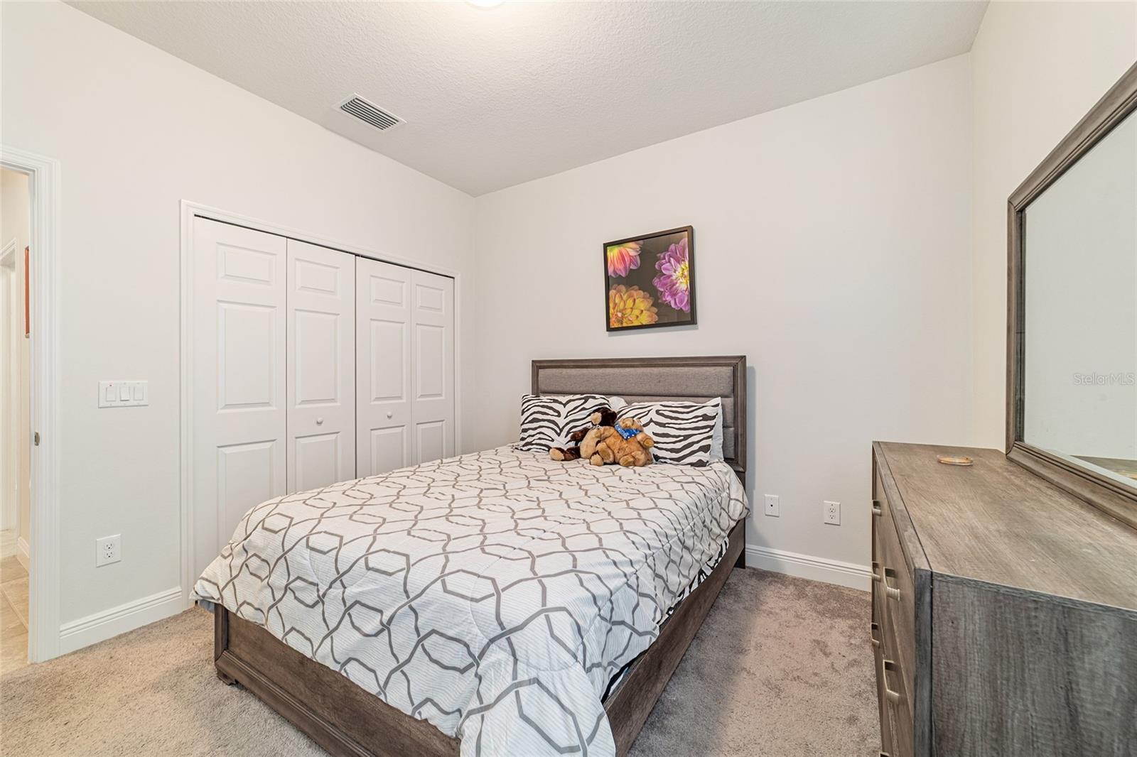 SUMMERCREST - Residential