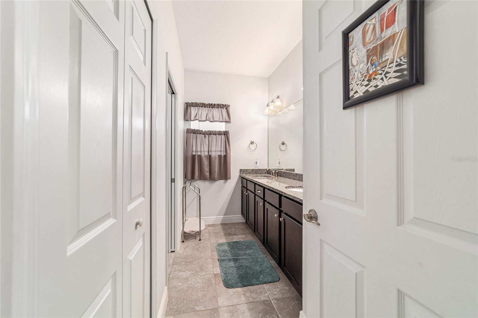 SUMMERCREST - Residential