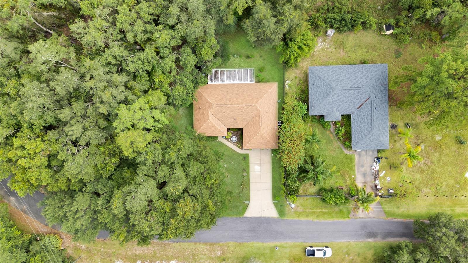 10 SEQUOIA DRIVE TRACE