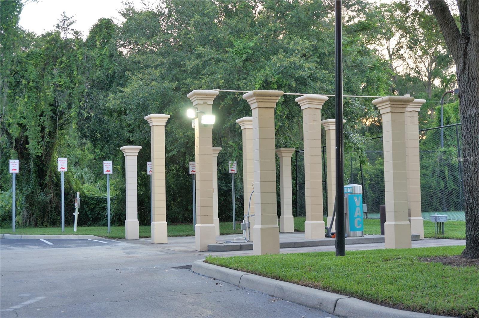 CRESCENT PLACE AT LAKE LOTUS CONDOMINIUM - Residential Lease