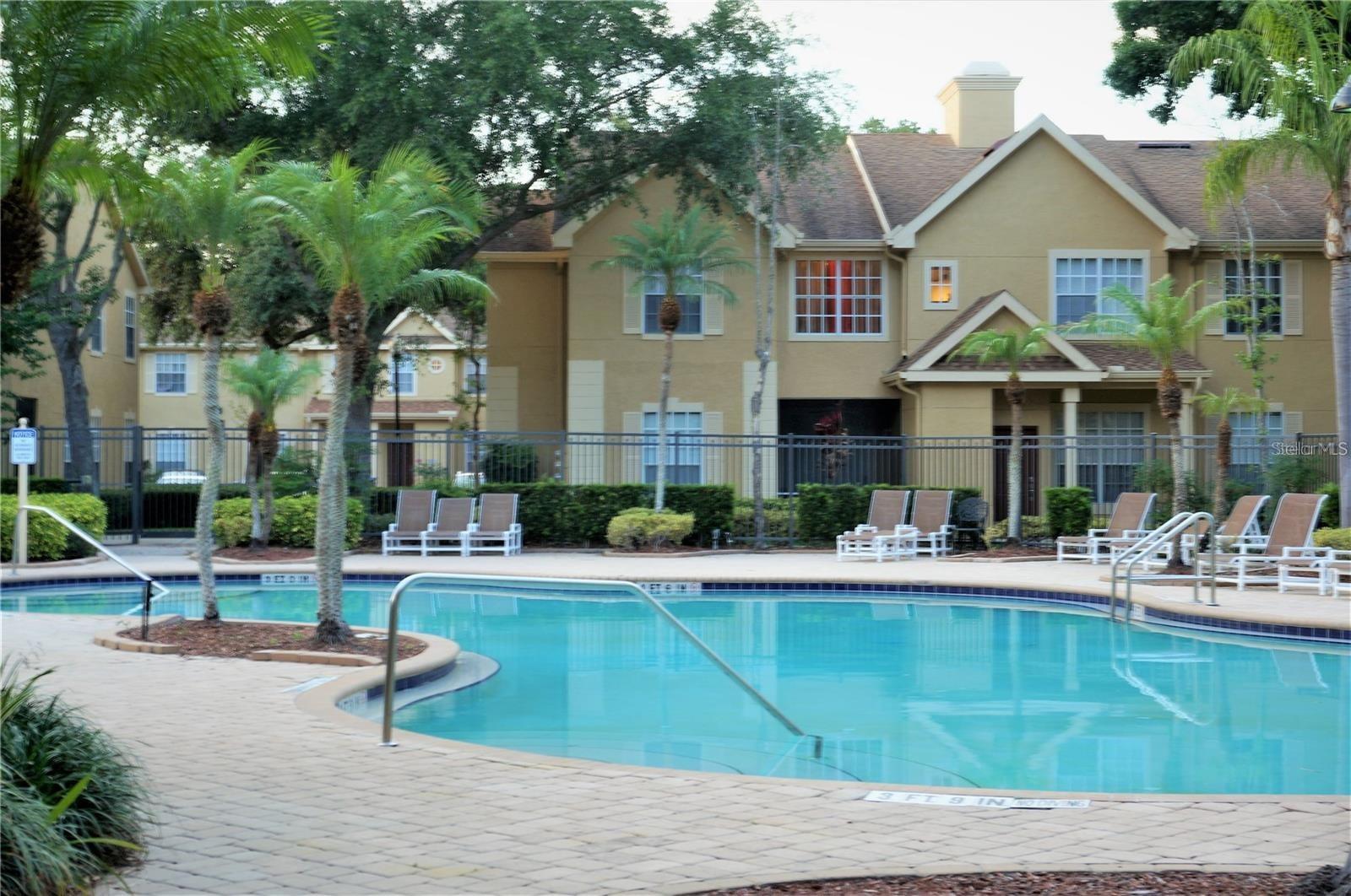 CRESCENT PLACE AT LAKE LOTUS CONDOMINIUM - Residential Lease