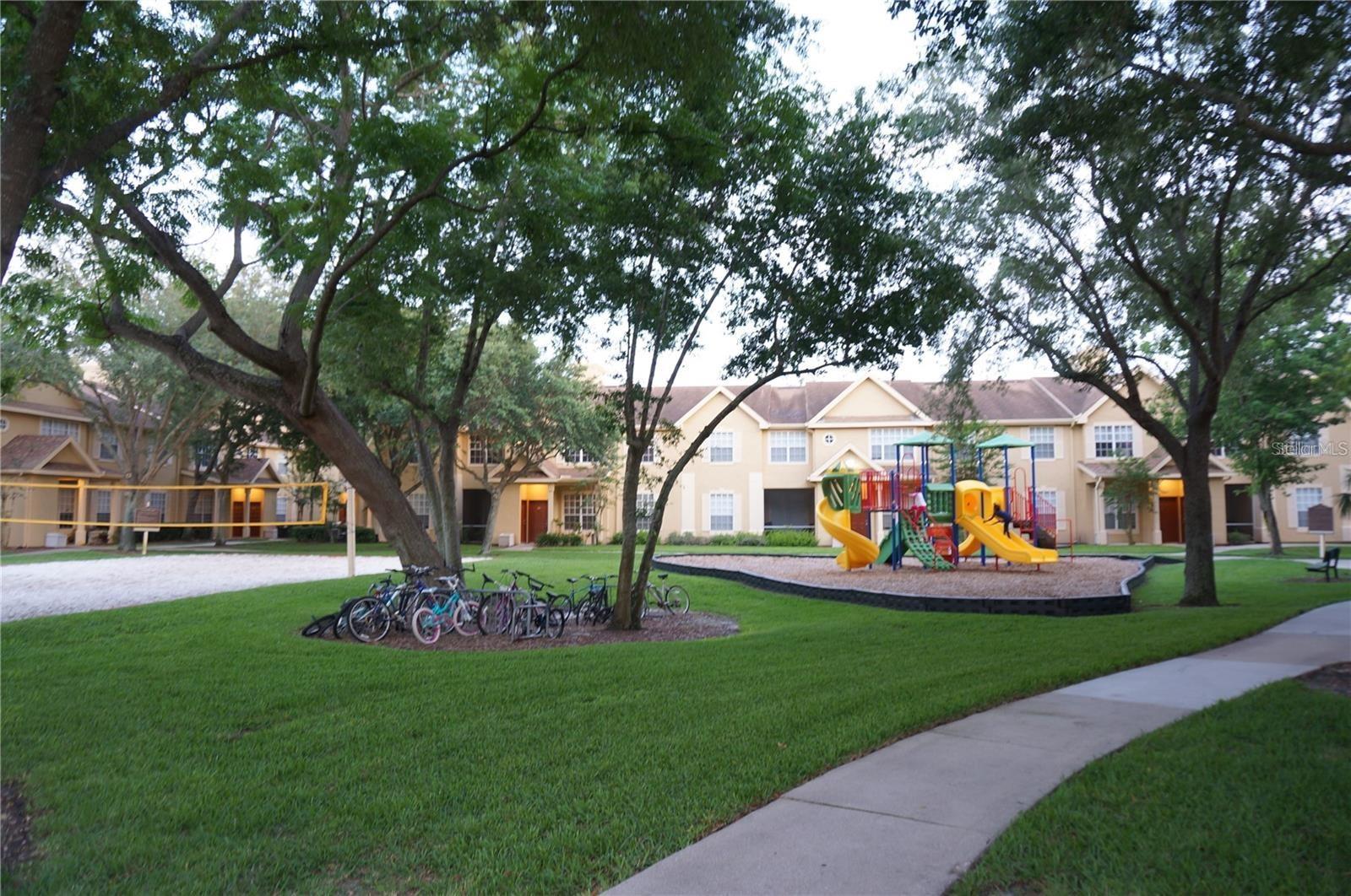 CRESCENT PLACE AT LAKE LOTUS CONDOMINIUM - Residential Lease