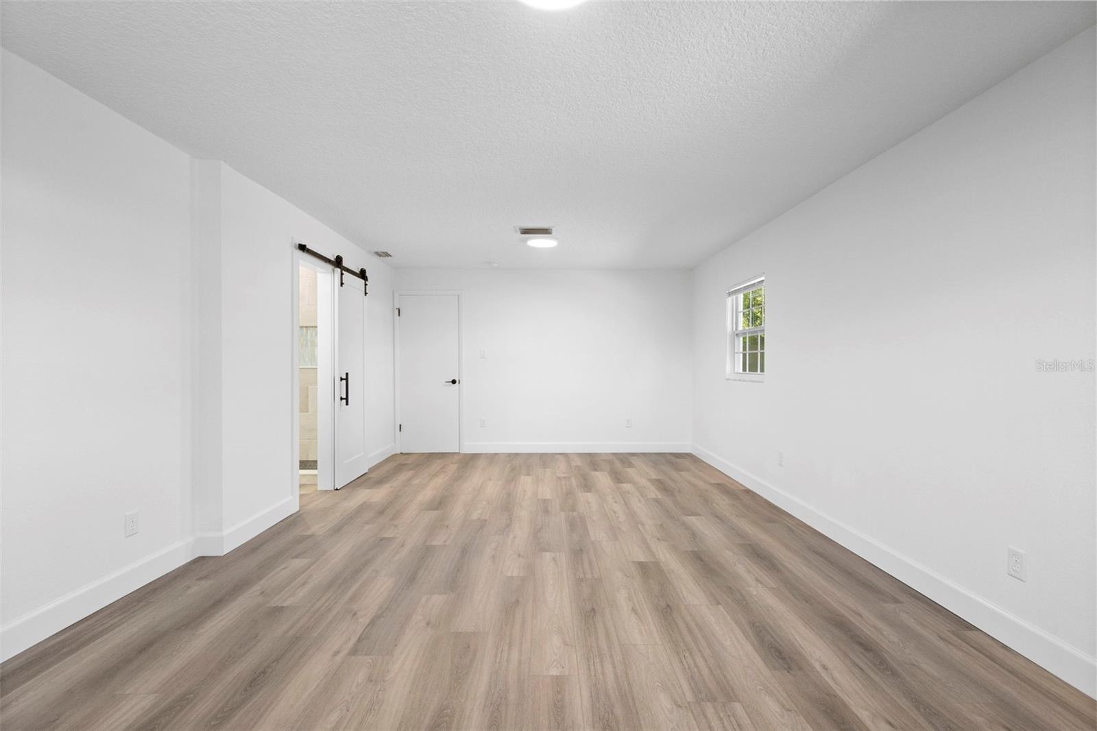 LAKE MANN ESTATES - Residential