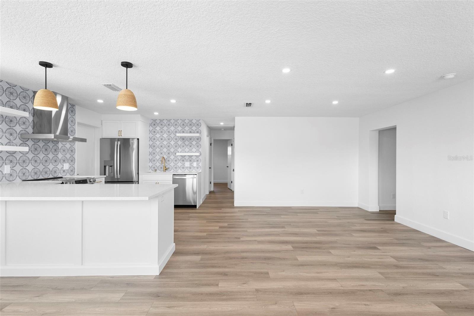 LAKE MANN ESTATES - Residential