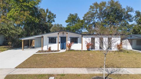 Photo of 3321 Mahalia Place, Orlando, FL 32805 (MLS # O6381881)