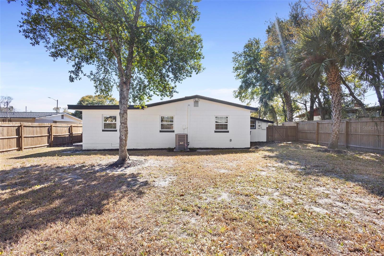 LAKE MANN ESTATES - Residential