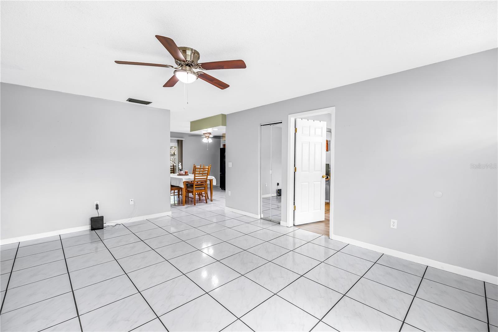 BONNIE BAY COUNTRY CLUB ESTATES PH 6 - Residential