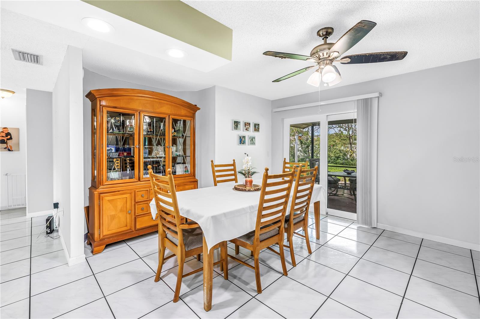 BONNIE BAY COUNTRY CLUB ESTATES PH 6 - Residential