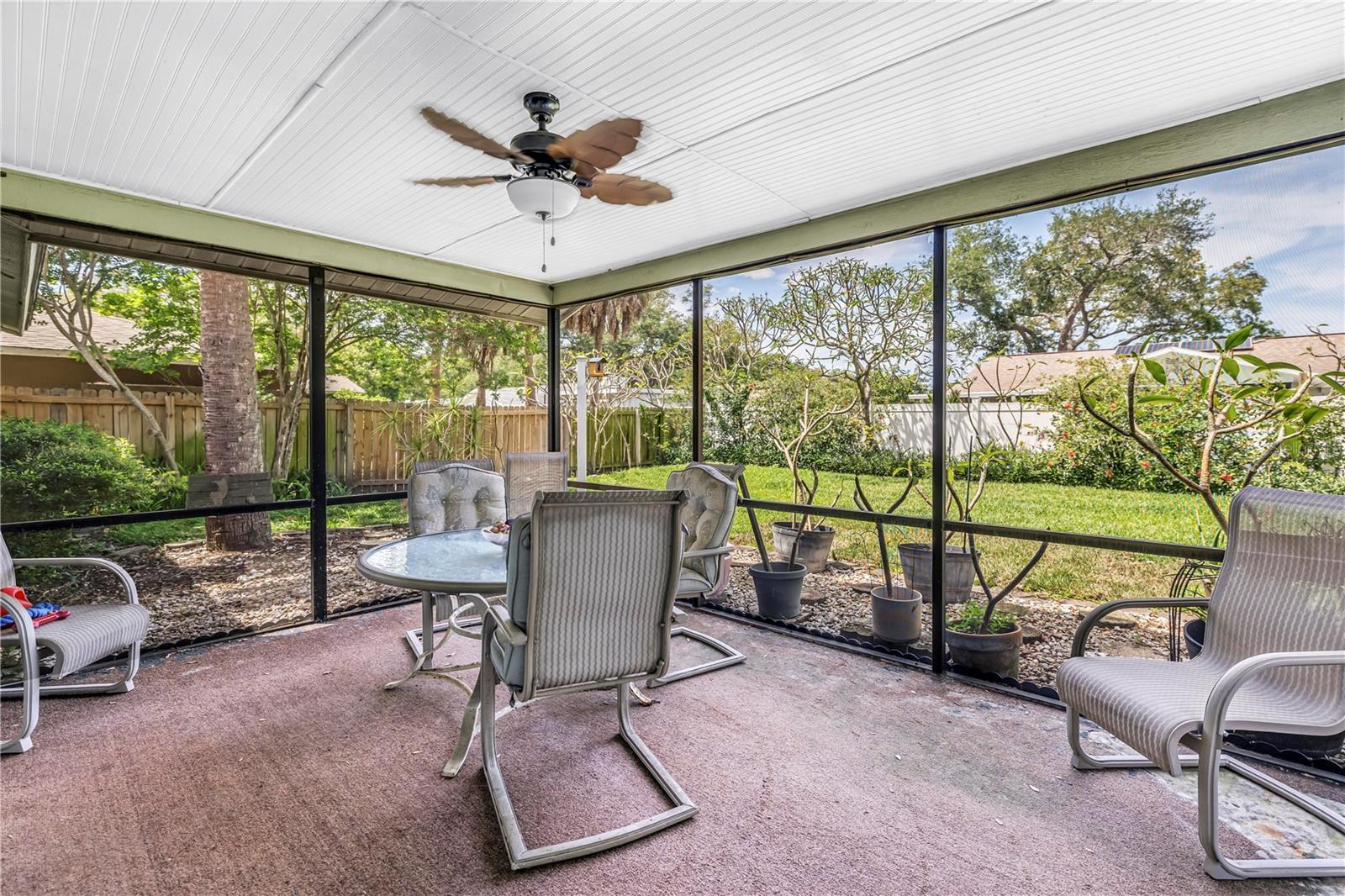 BONNIE BAY COUNTRY CLUB ESTATES PH 6 - Residential