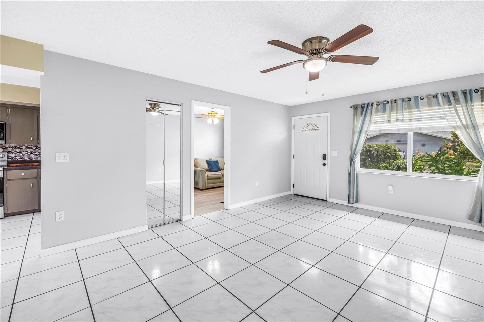 BONNIE BAY COUNTRY CLUB ESTATES PH 6 - Residential