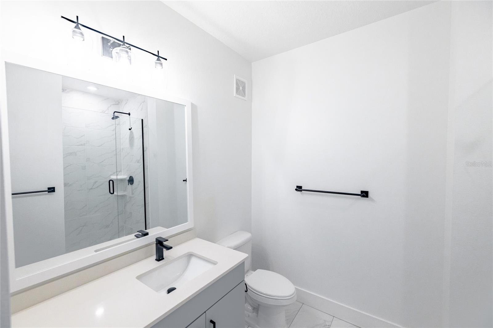 THE ROW WATERSIDE - Residential Lease