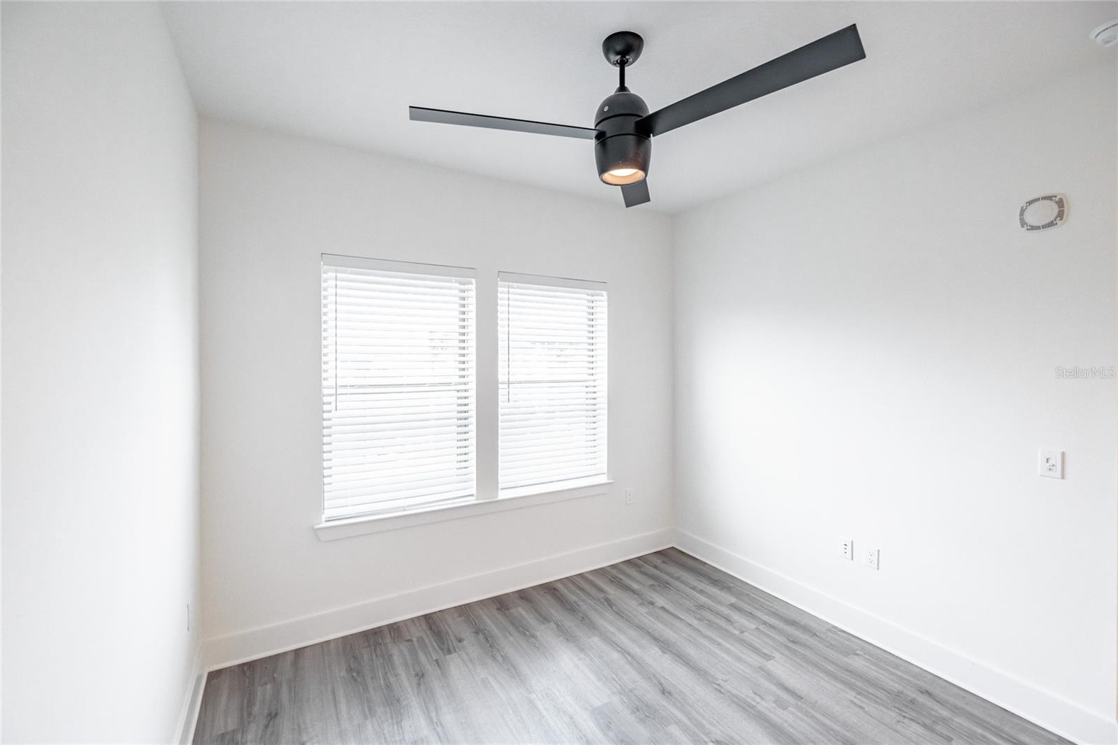 THE ROW WATERSIDE - Residential Lease