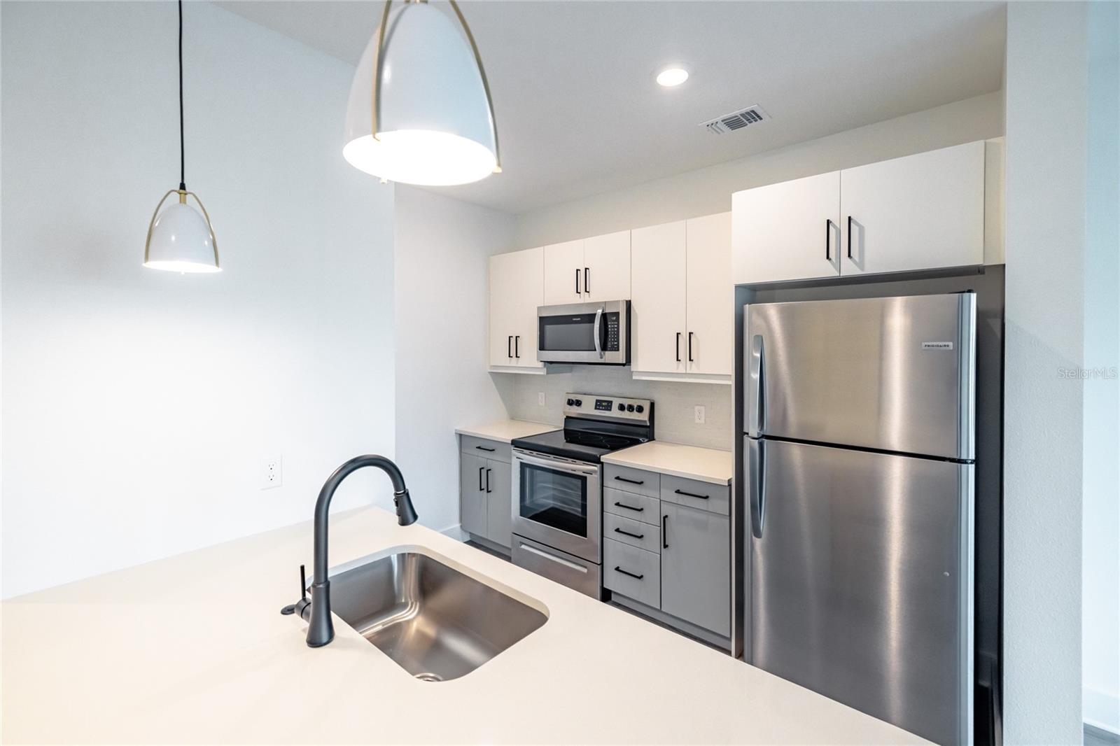 THE ROW WATERSIDE - Residential Lease