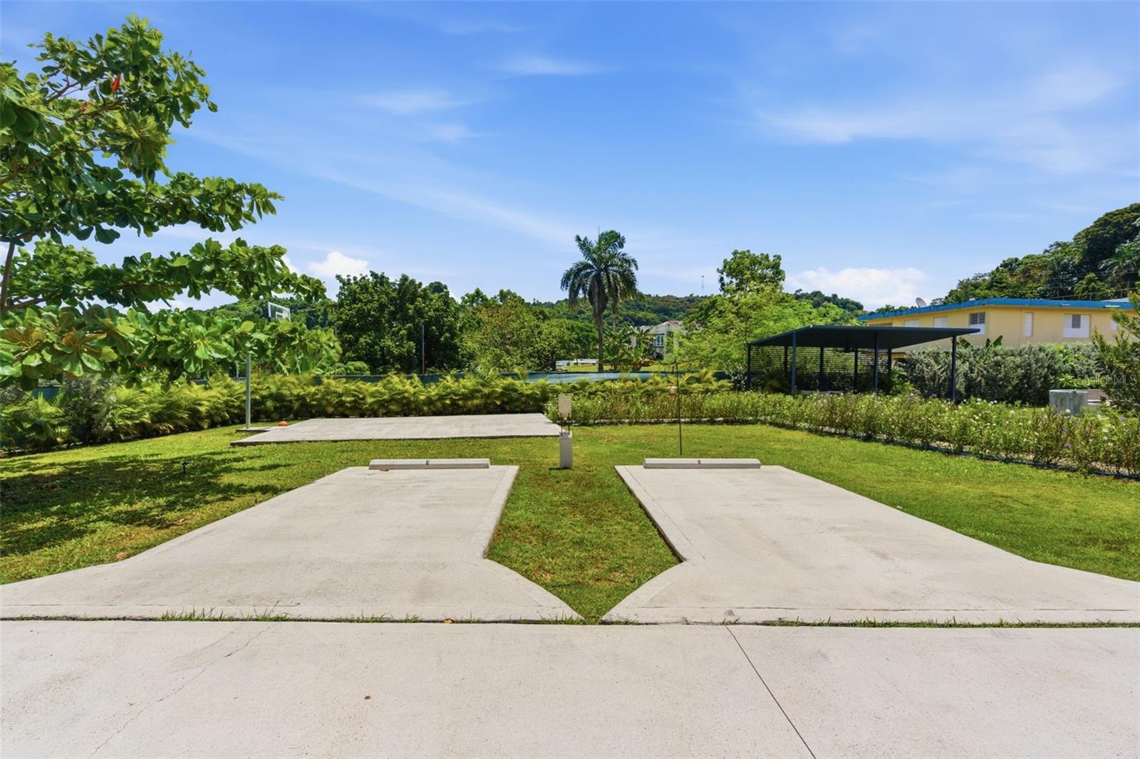ST. ANTONELLA VILLAGE - Residential