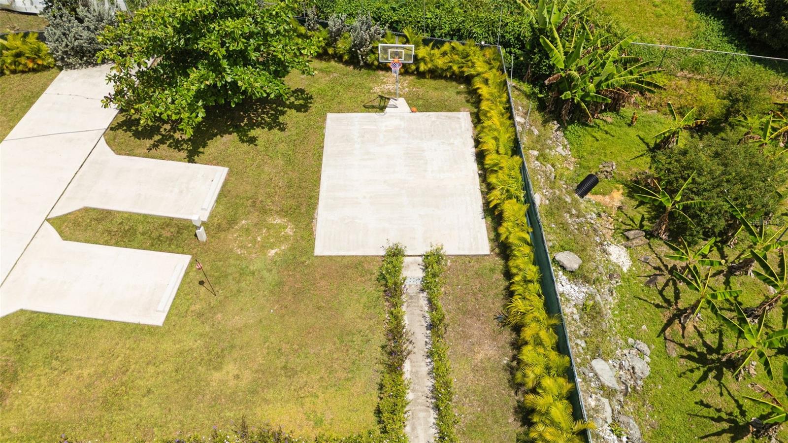 ST. ANTONELLA VILLAGE - Residential
