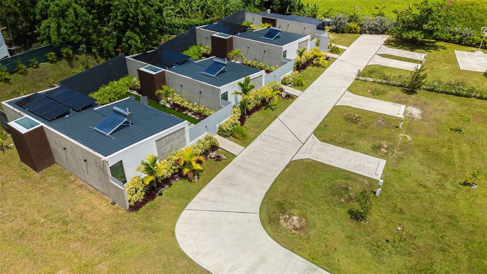 ST. ANTONELLA VILLAGE - Residential