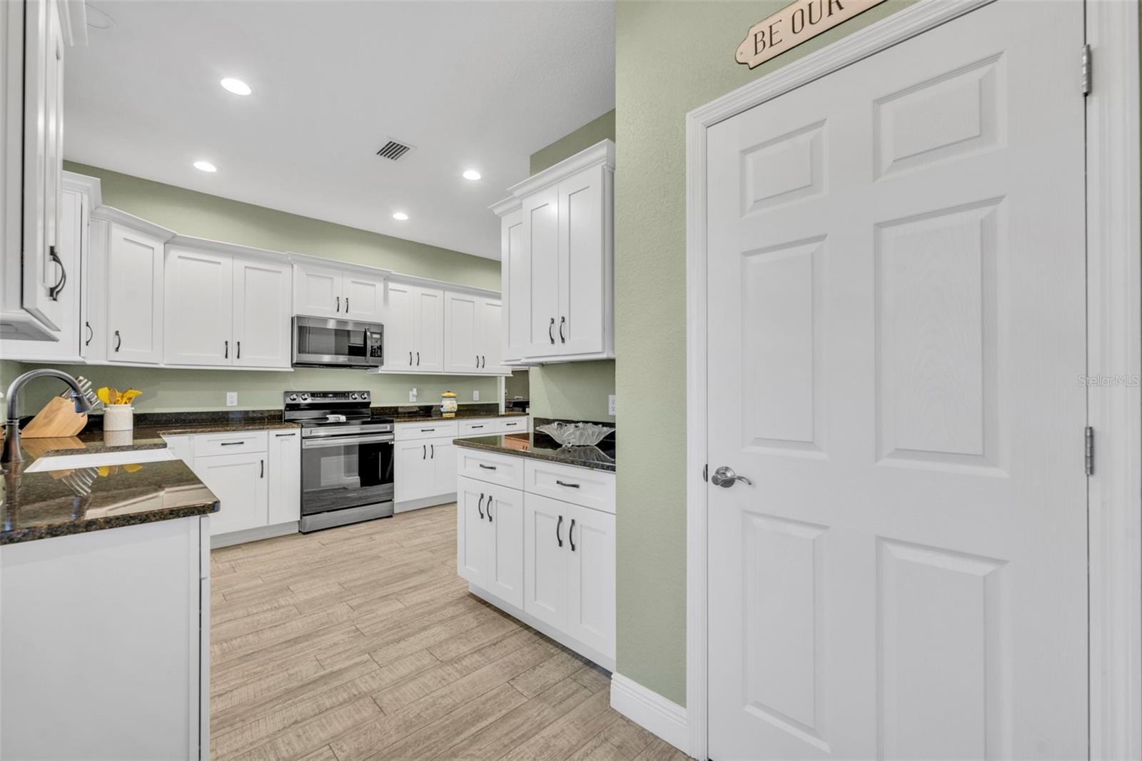 NORTH REEDY SHORE SUB - Residential