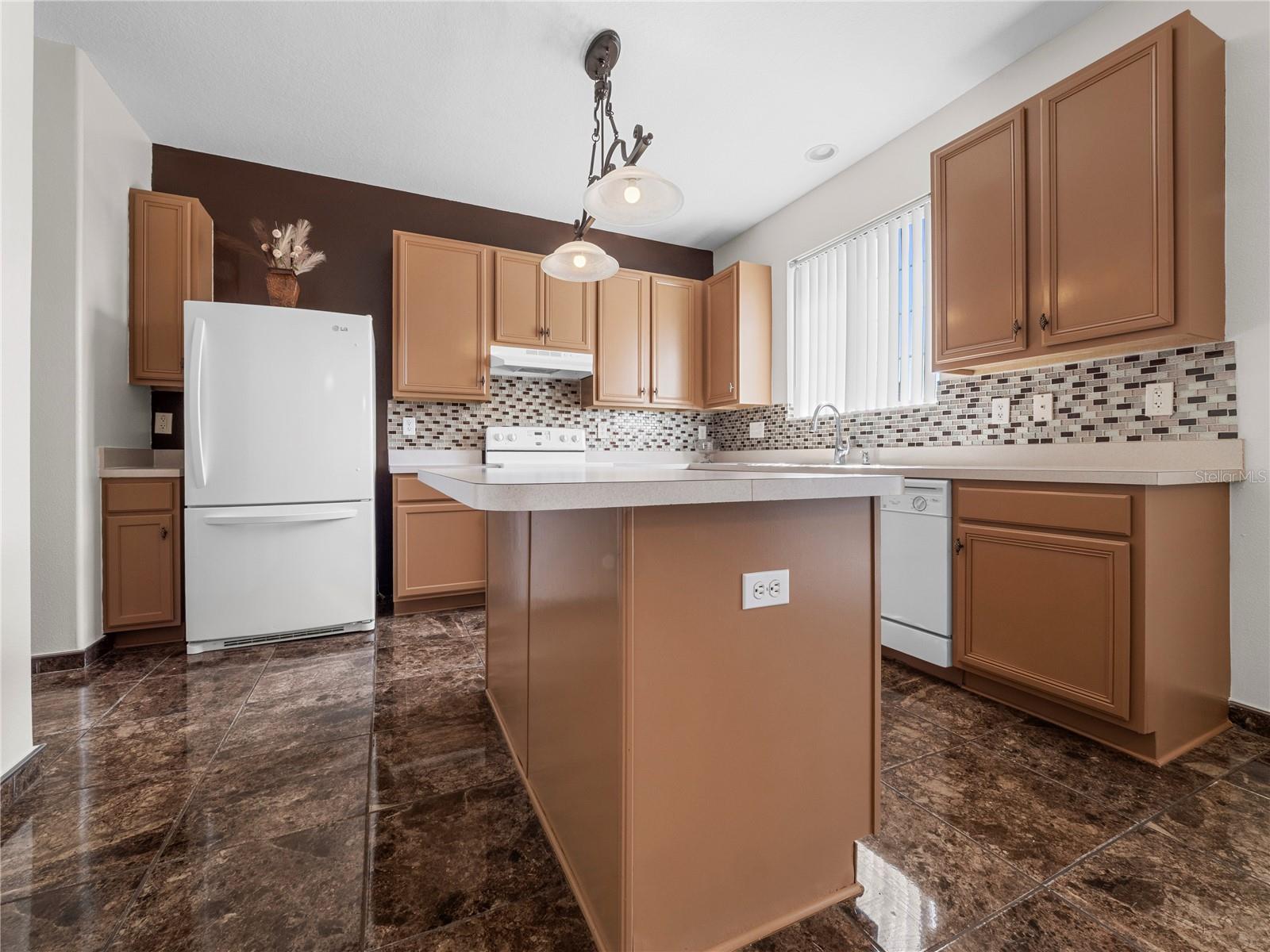 BLACKSTONE AT BAY PARK - Residential