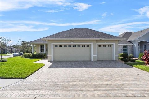 A home in LAKELAND