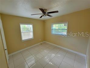 MEADOWBROOK ACRES 1ST ADD - Residential