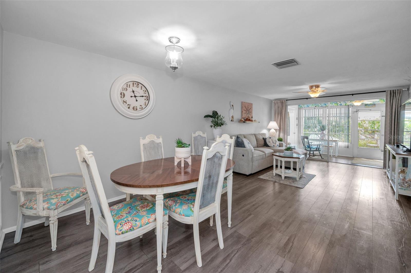 GARDENS OF BEACON SQUARE CONDO - Residential